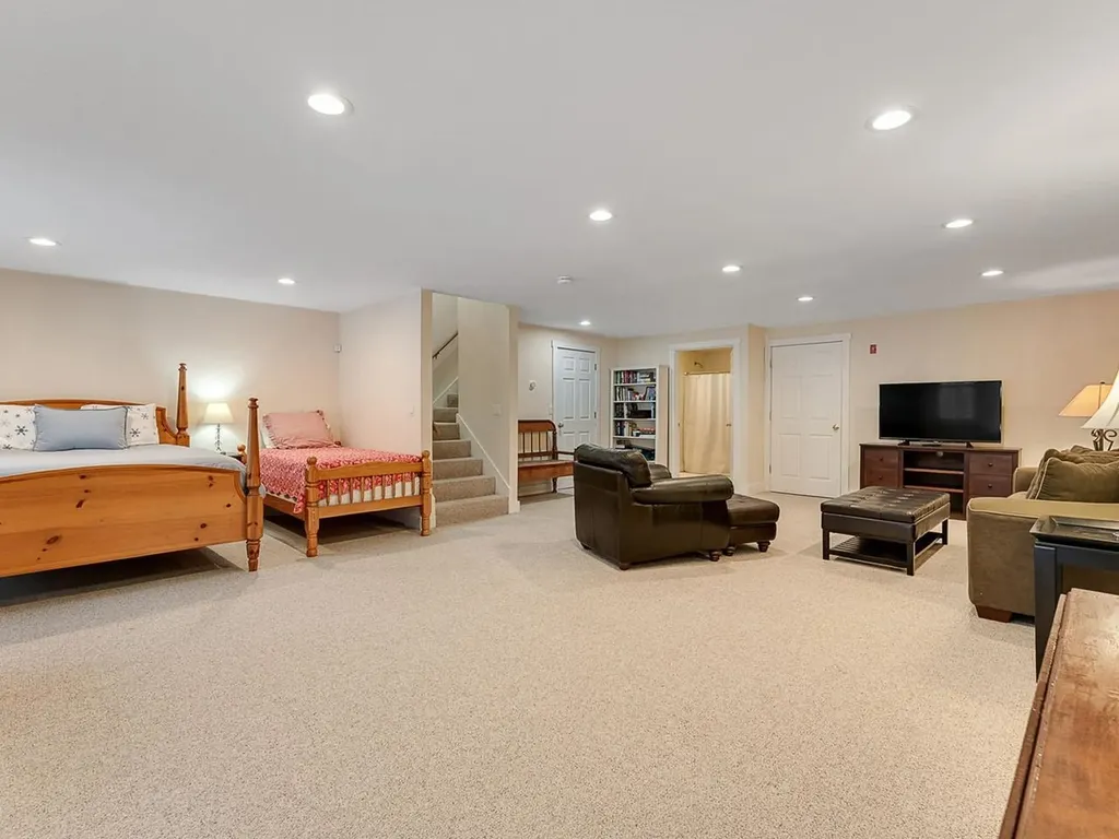 53 Amber Way Warren VT 05674