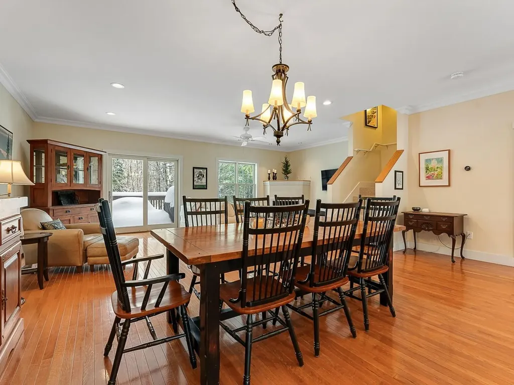 53 Amber Way Warren VT 05674