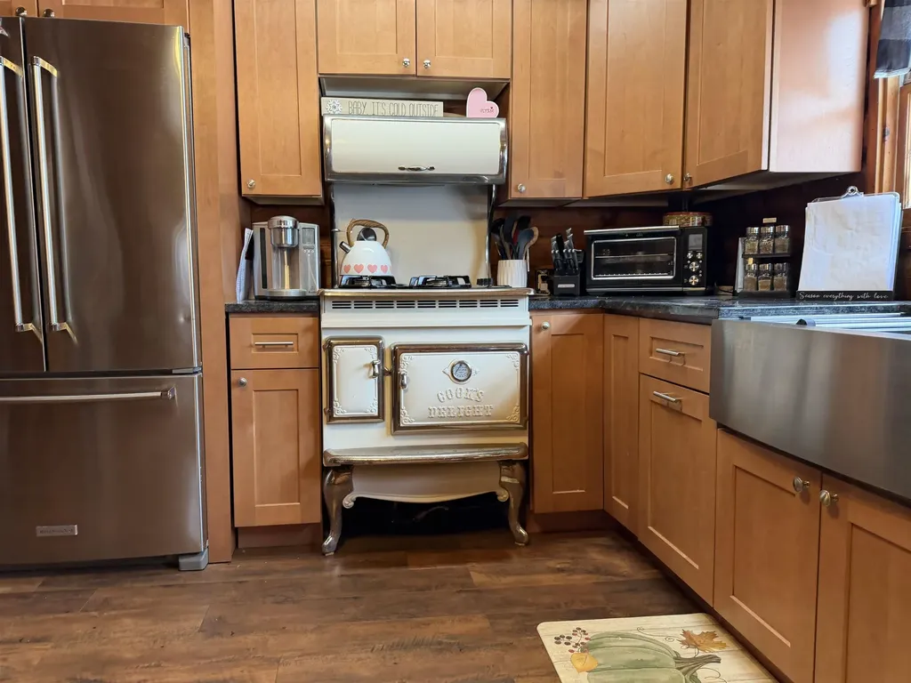 441 W Unity Road Claremont NH 03743