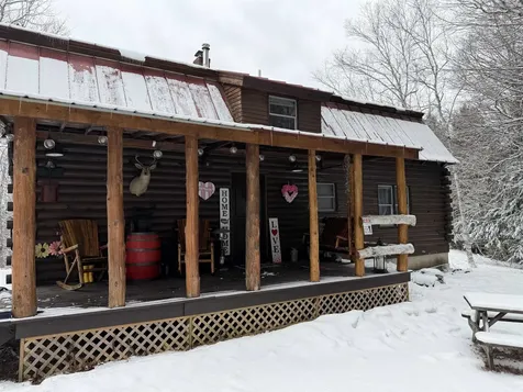 441 W Unity Road Claremont NH 03743