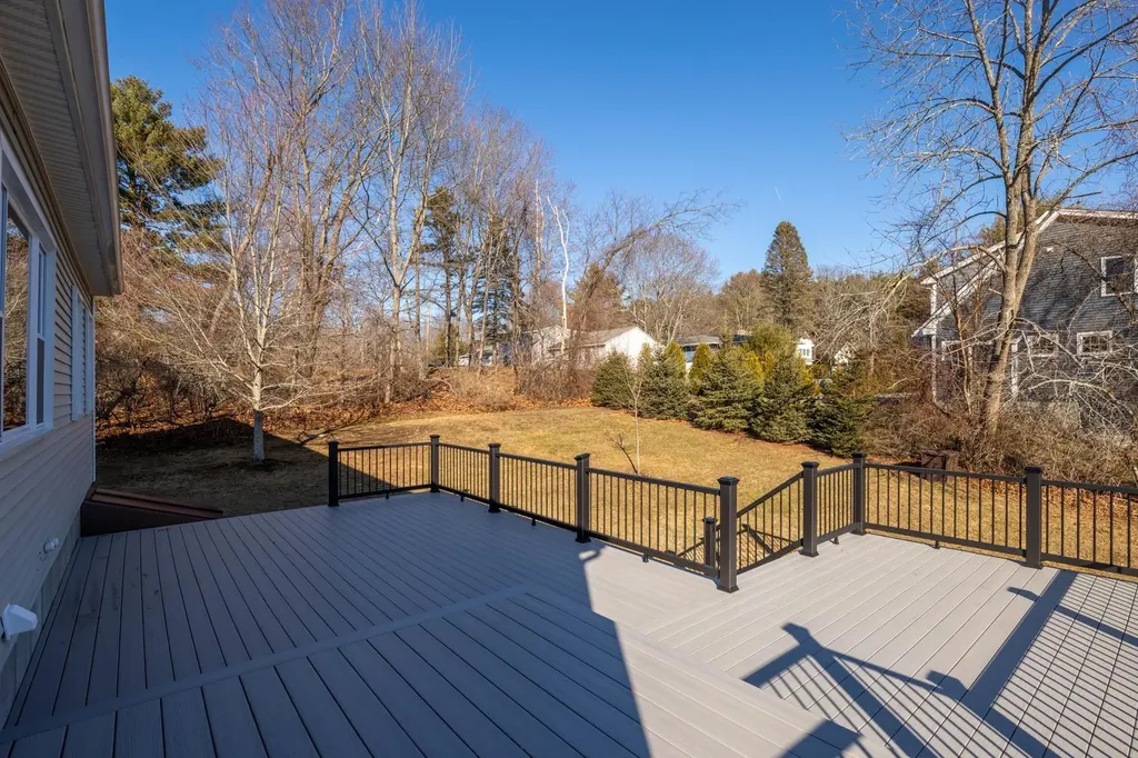 26 Moffat Street Portsmouth NH 03801