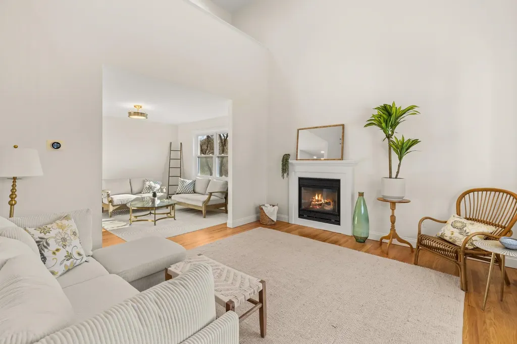 26 Moffat Street Portsmouth NH 03801