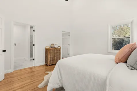 26 Moffat Street Portsmouth NH 03801