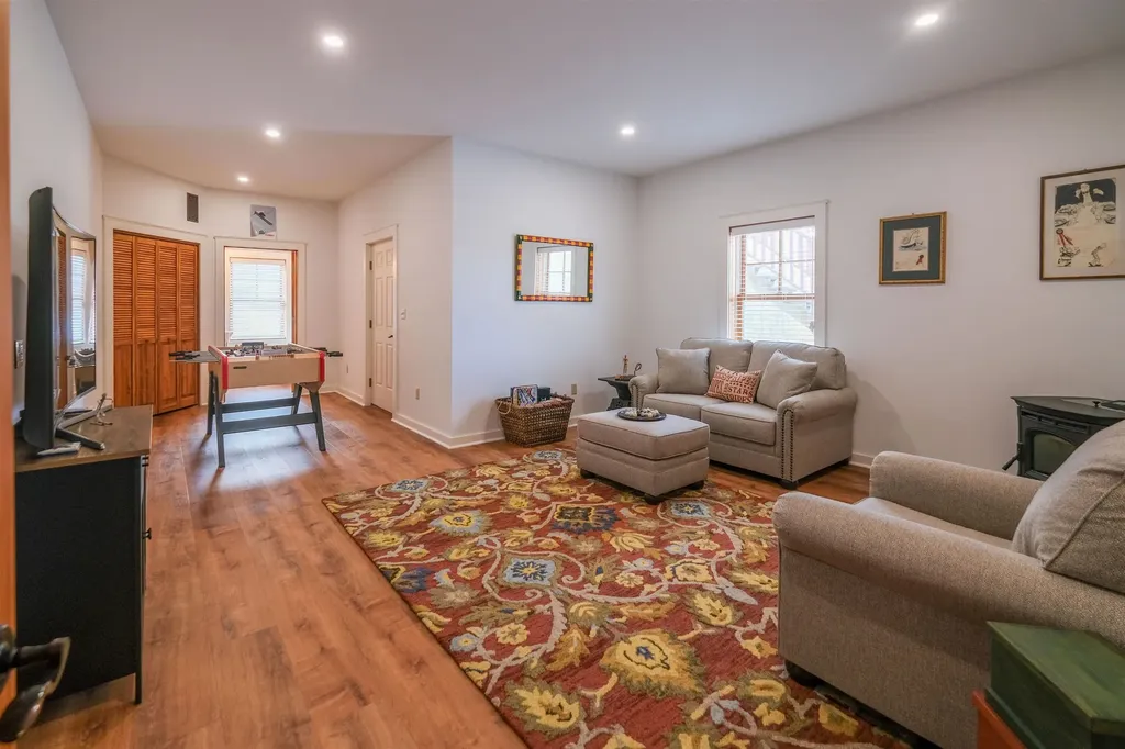 42 Deerfield Drive Ludlow VT 05149