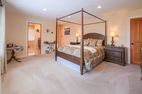 42 Deerfield Drive Ludlow VT 05149