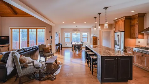42 Deerfield Drive Ludlow VT 05149