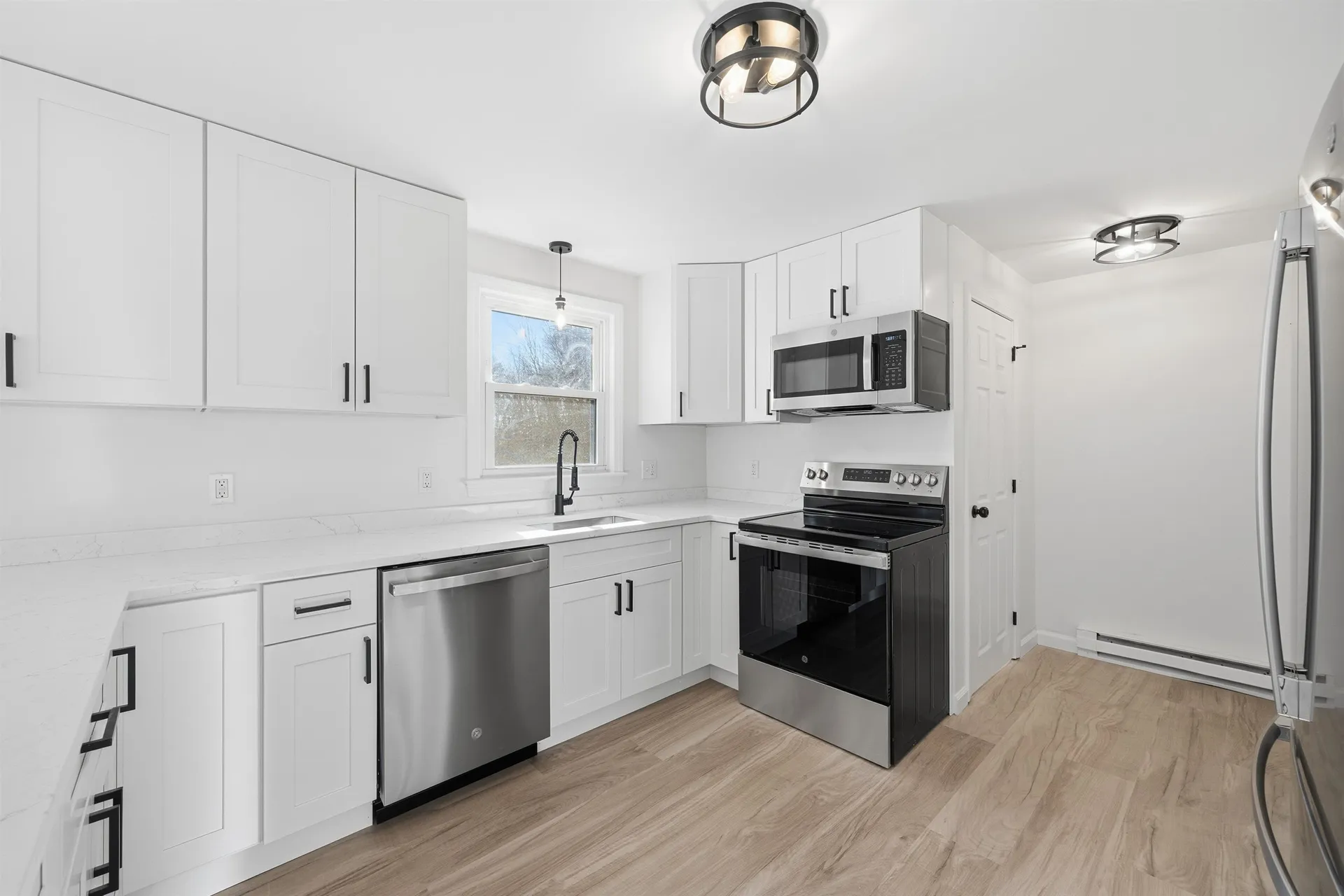 25L English Range Road Derry NH 03038