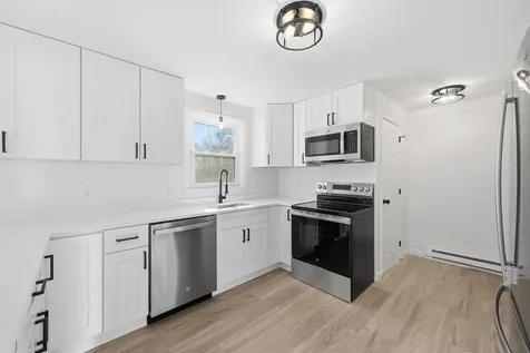 25L English Range Road Derry NH 03038