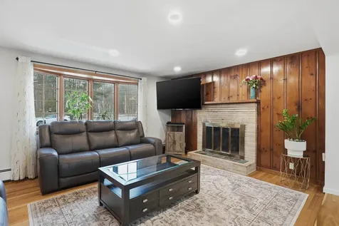 151 Highland Street Hudson NH 03051