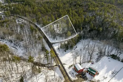 M 219 L 43-1 Greenhill Road Barrington NH 03825