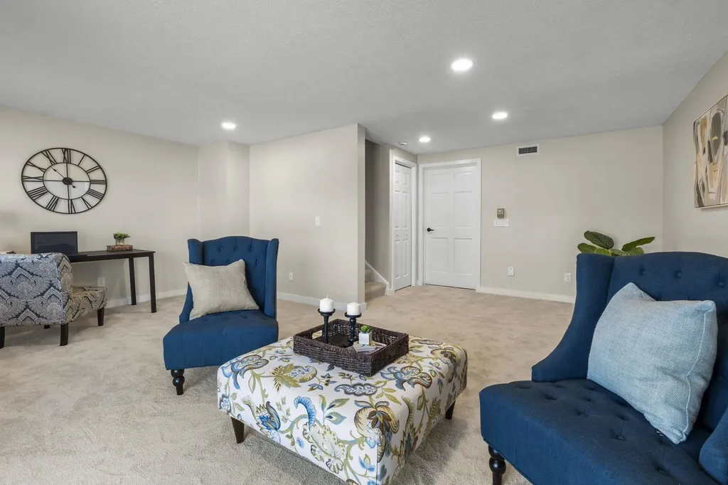 51 River Front Drive Manchester NH 03102