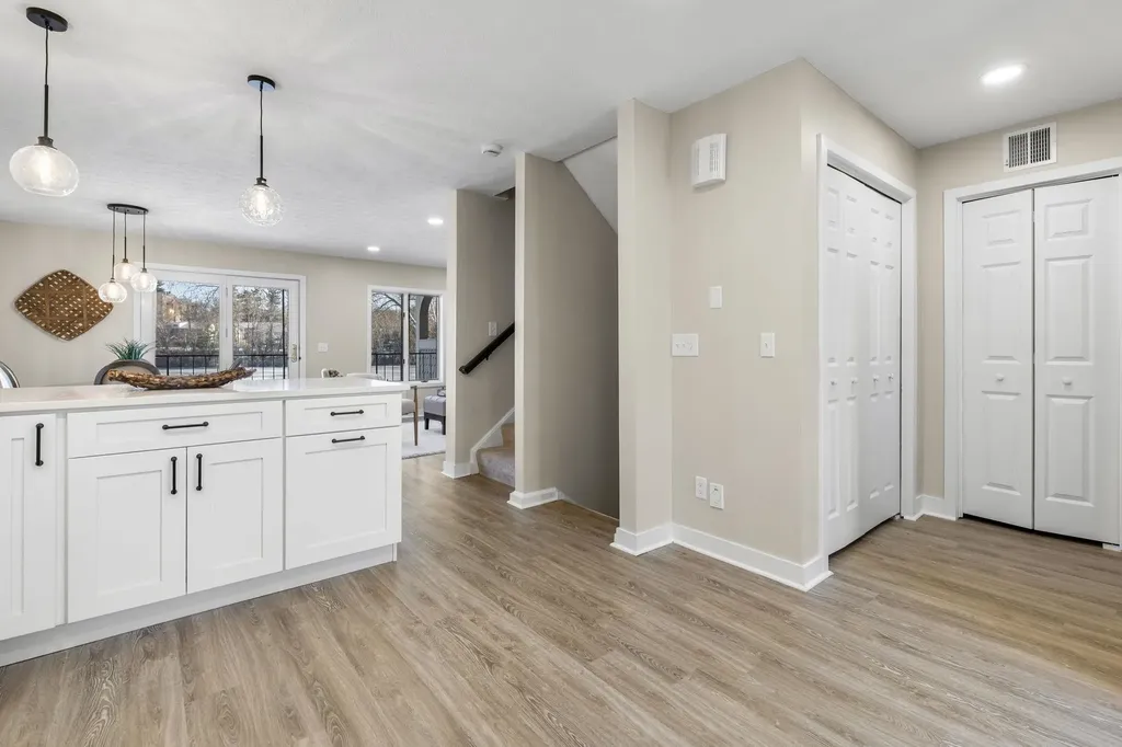 51 River Front Drive Manchester NH 03102