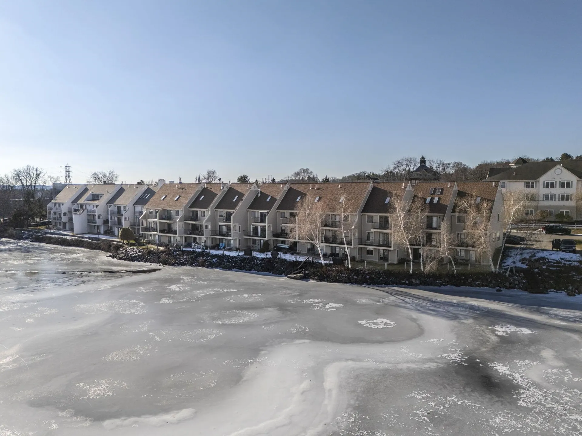 51 River Front Drive Manchester NH 03102