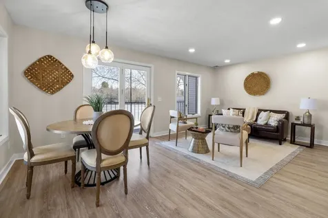 51 River Front Drive Manchester NH 03102