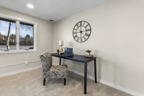 51 River Front Drive Manchester NH 03102