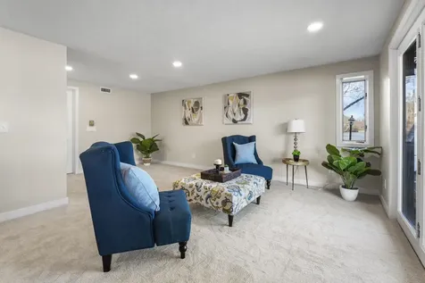 51 River Front Drive Manchester NH 03102