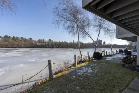 51 River Front Drive Manchester NH 03102