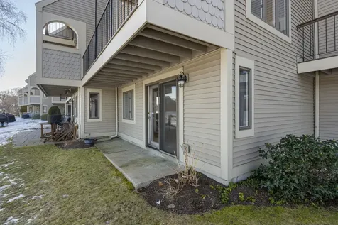 51 River Front Drive Manchester NH 03102