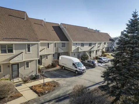 51 River Front Drive Manchester NH 03102