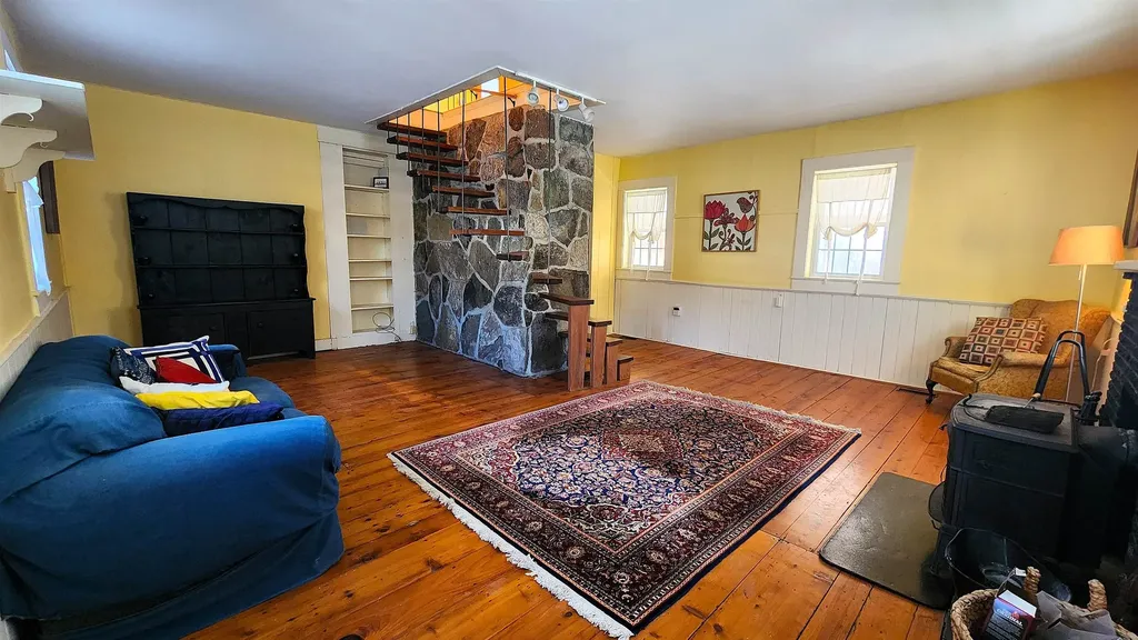 1397 Popple Dungeon Road Chester VT 05143