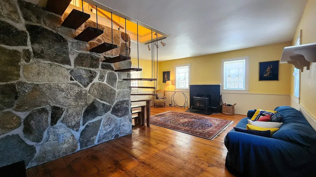 1397 Popple Dungeon Road Chester VT 05143