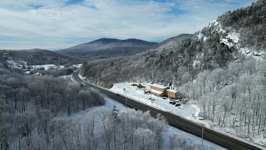 709 Us Route 4 Killington VT 05751