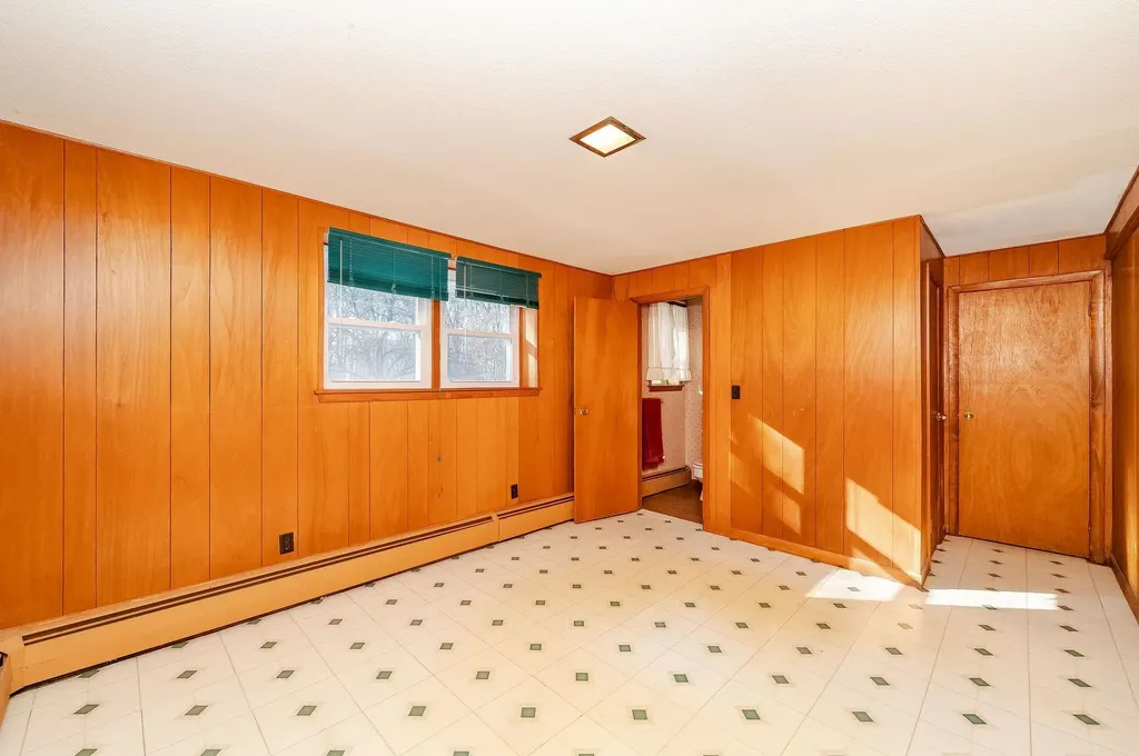 107 Page Road Bow NH 03304