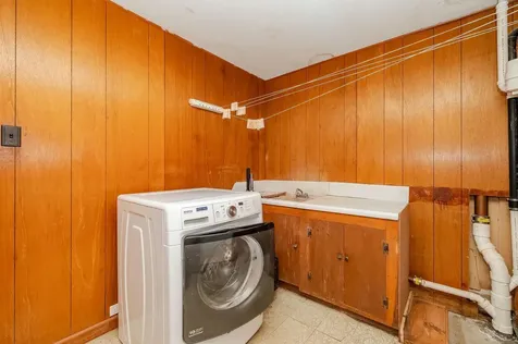 107 Page Road Bow NH 03304