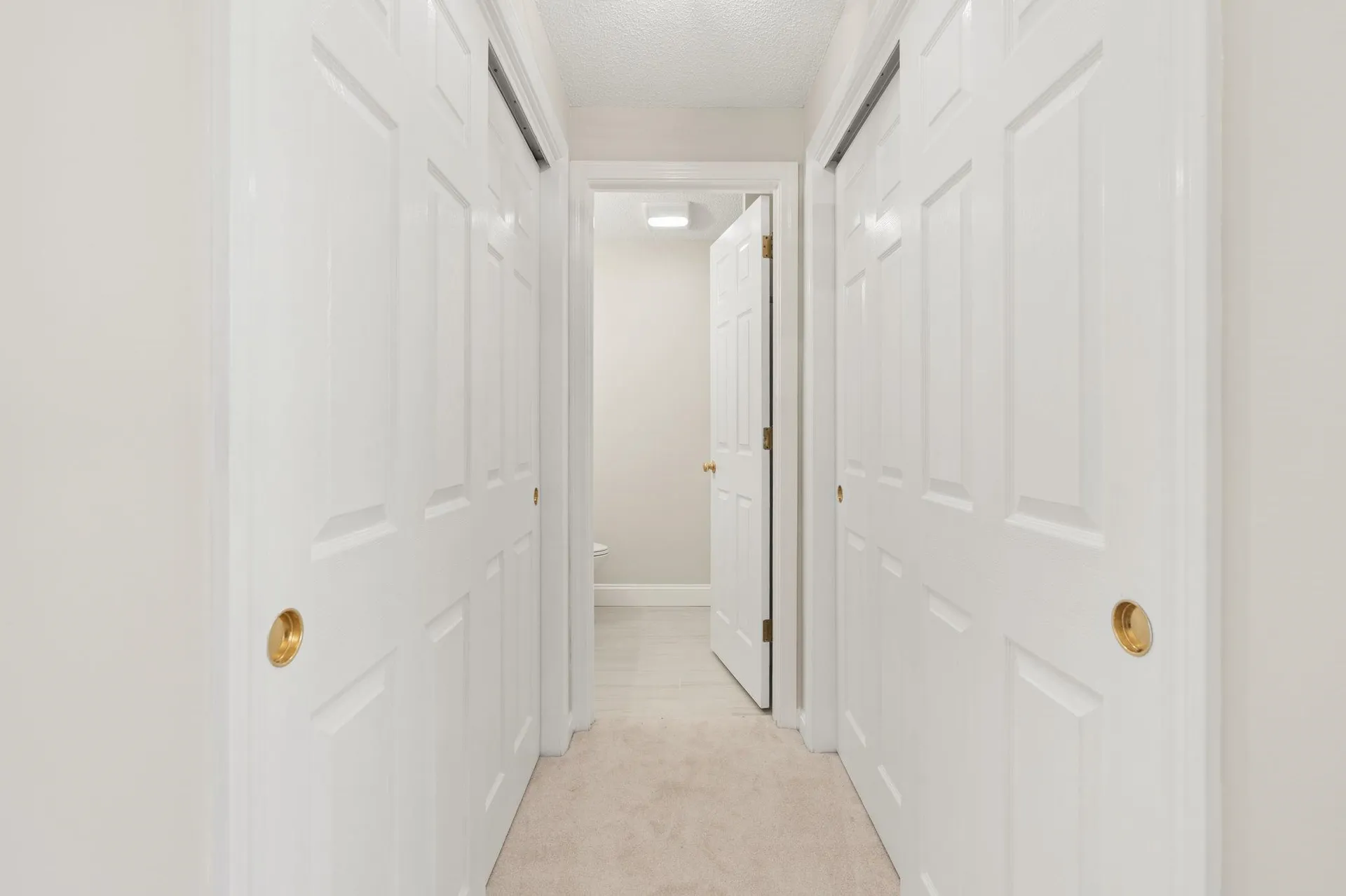 3 Mayfair Lane Nashua NH 03063