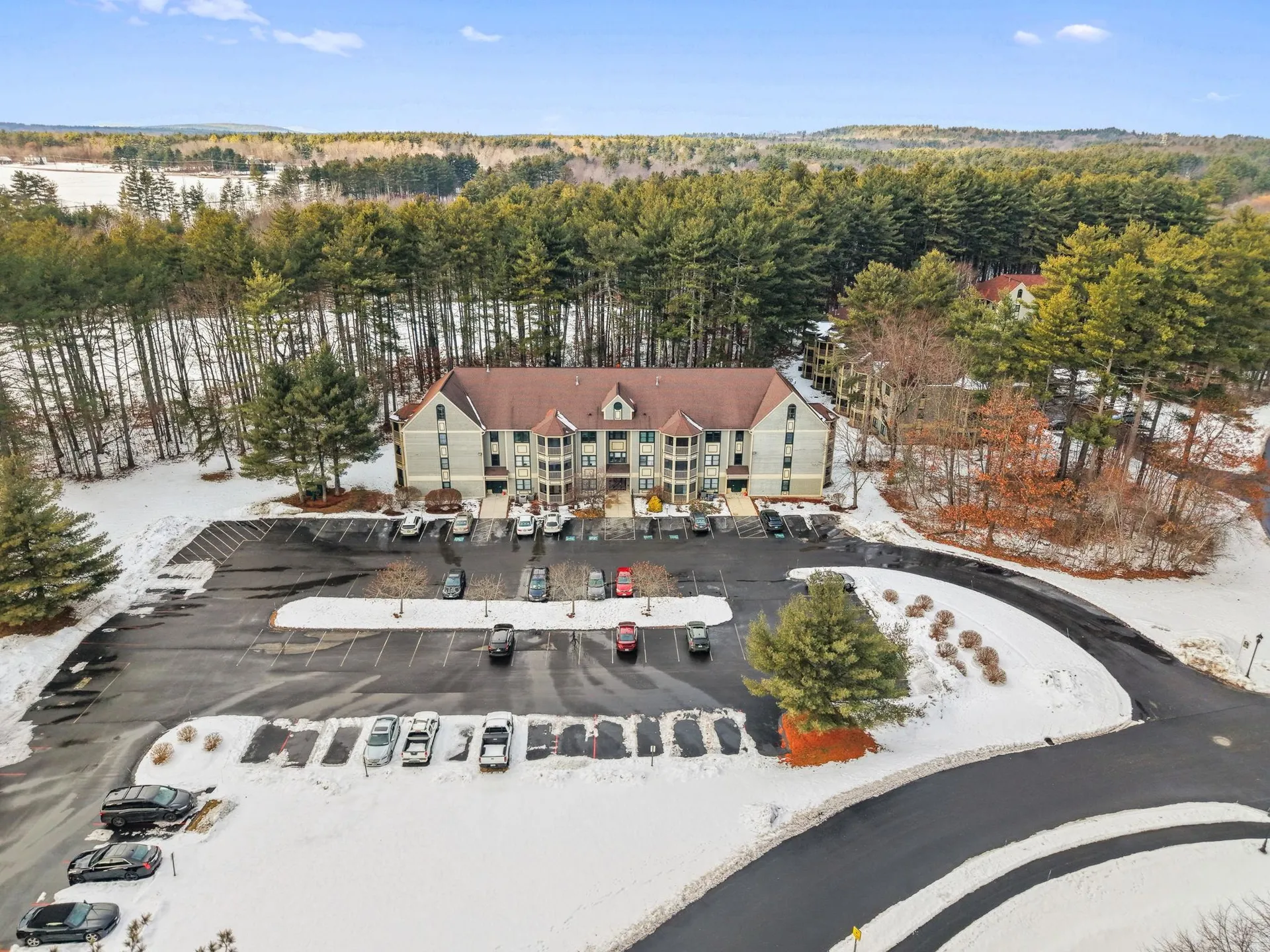 3 Mayfair Lane Nashua NH 03063