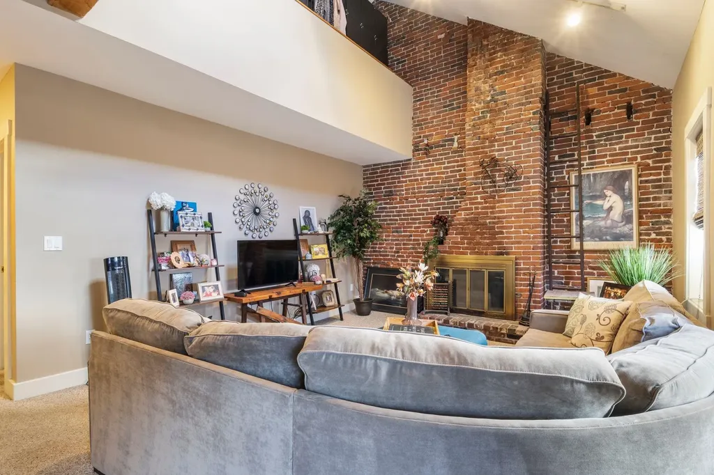 98 West Merrimack Street Manchester NH 03101