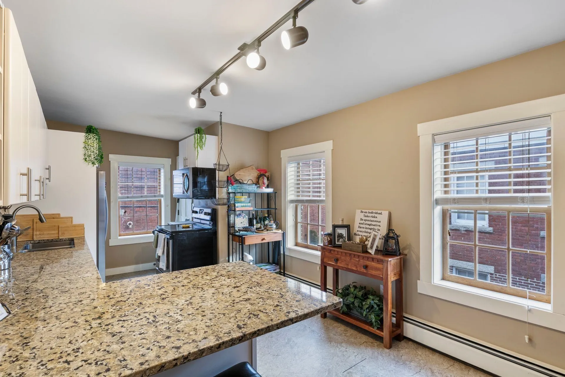 98 West Merrimack Street Manchester NH 03101