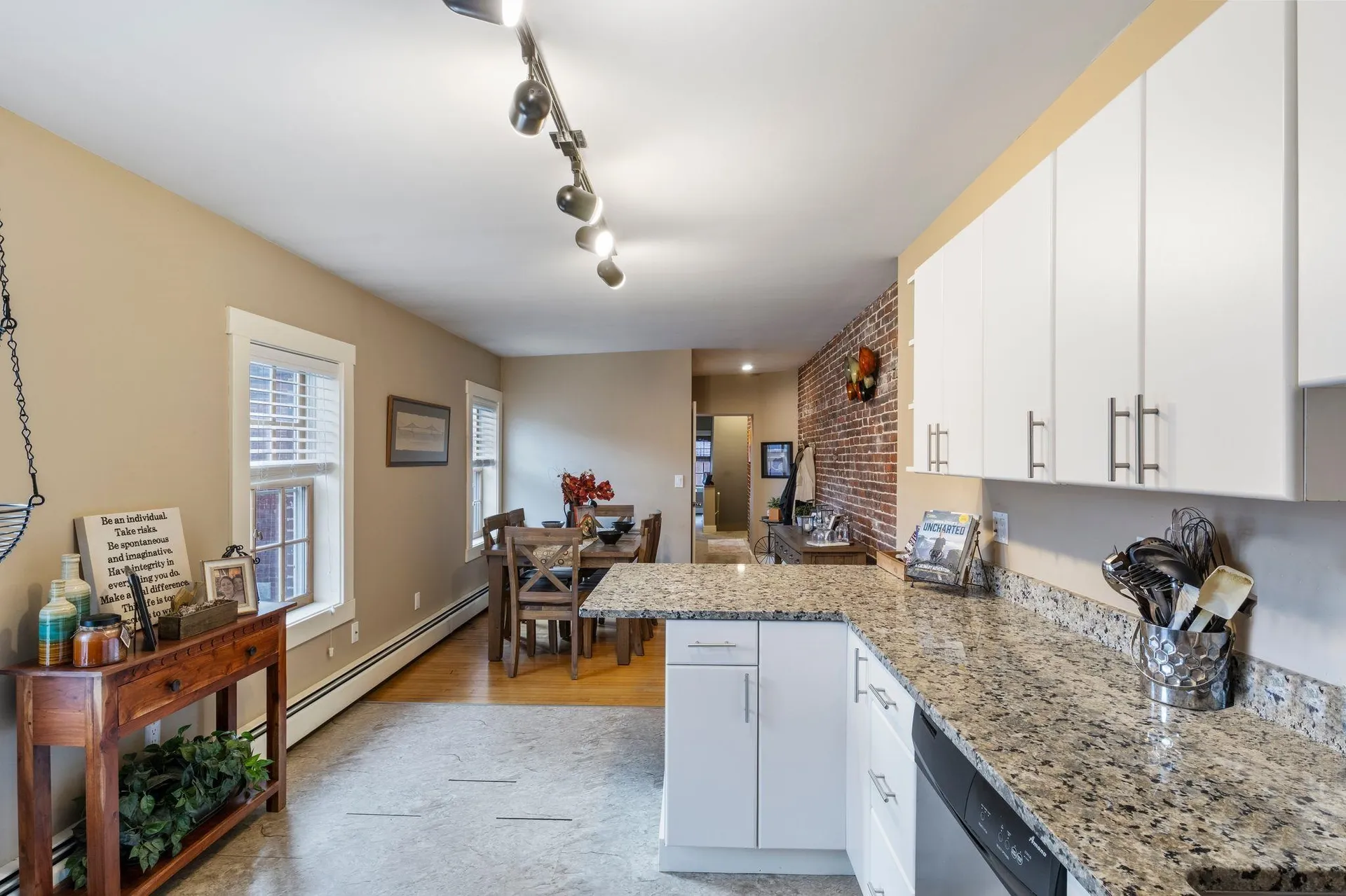 98 West Merrimack Street Manchester NH 03101