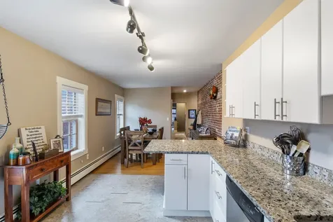 98 West Merrimack Street Manchester NH 03101