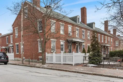 98 West Merrimack Street Manchester NH 03101