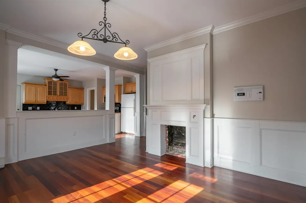 157 Milford Street Manchester NH 03102