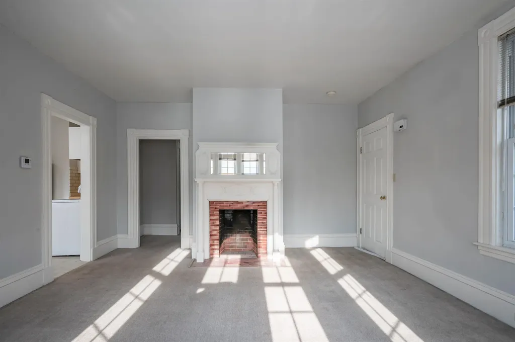 157 Milford Street Manchester NH 03102