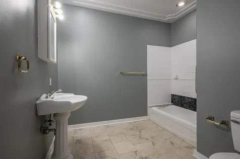 157 Milford Street Manchester NH 03102