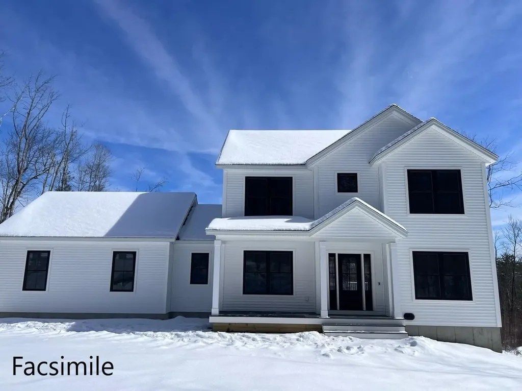 430 Dawn Court Pembroke NH 03275