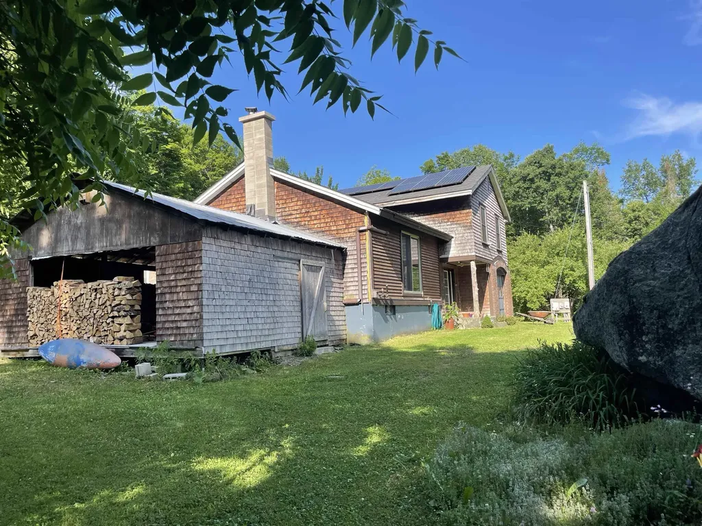 1422 Cabot Road Woodbury VT 05681