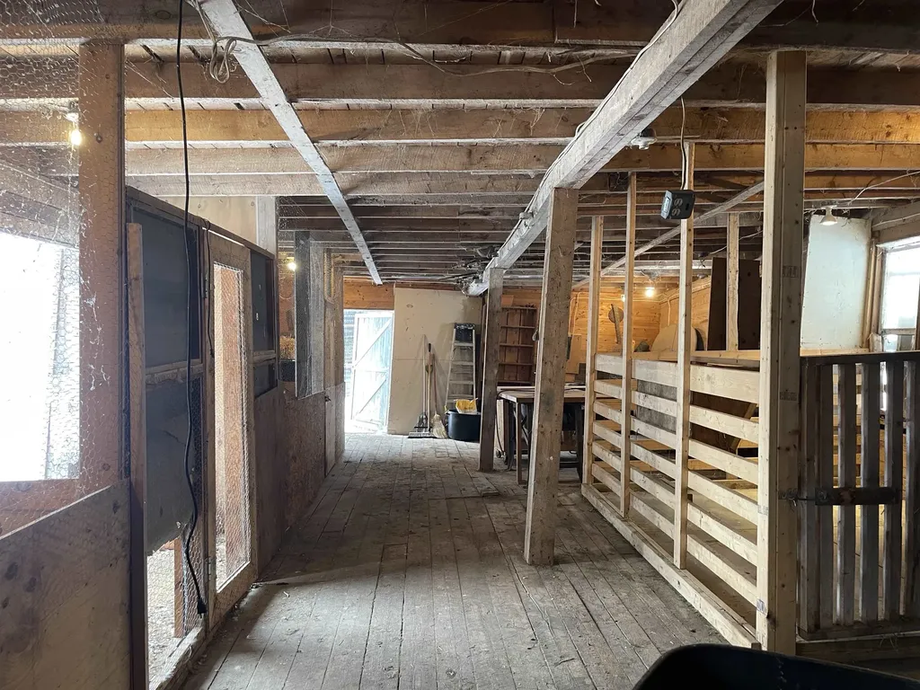 1422 Cabot Road Woodbury VT 05681