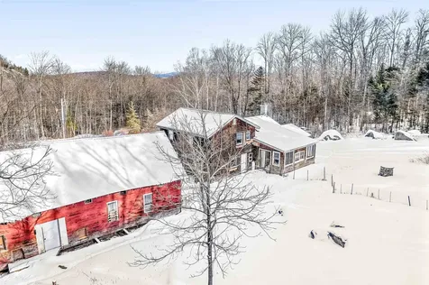 1422 Cabot Road Woodbury VT 05681