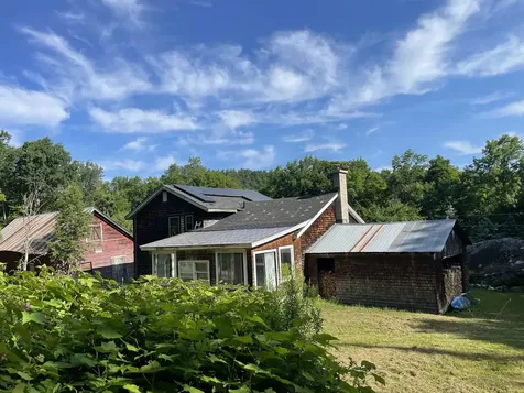 1422 Cabot Road Woodbury VT 05681