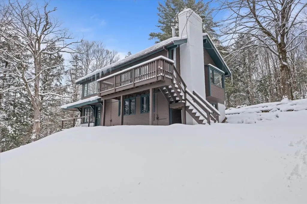 111 North Road Stowe VT 05672