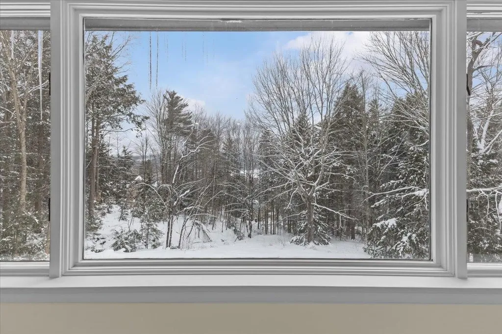 111 North Road Stowe VT 05672