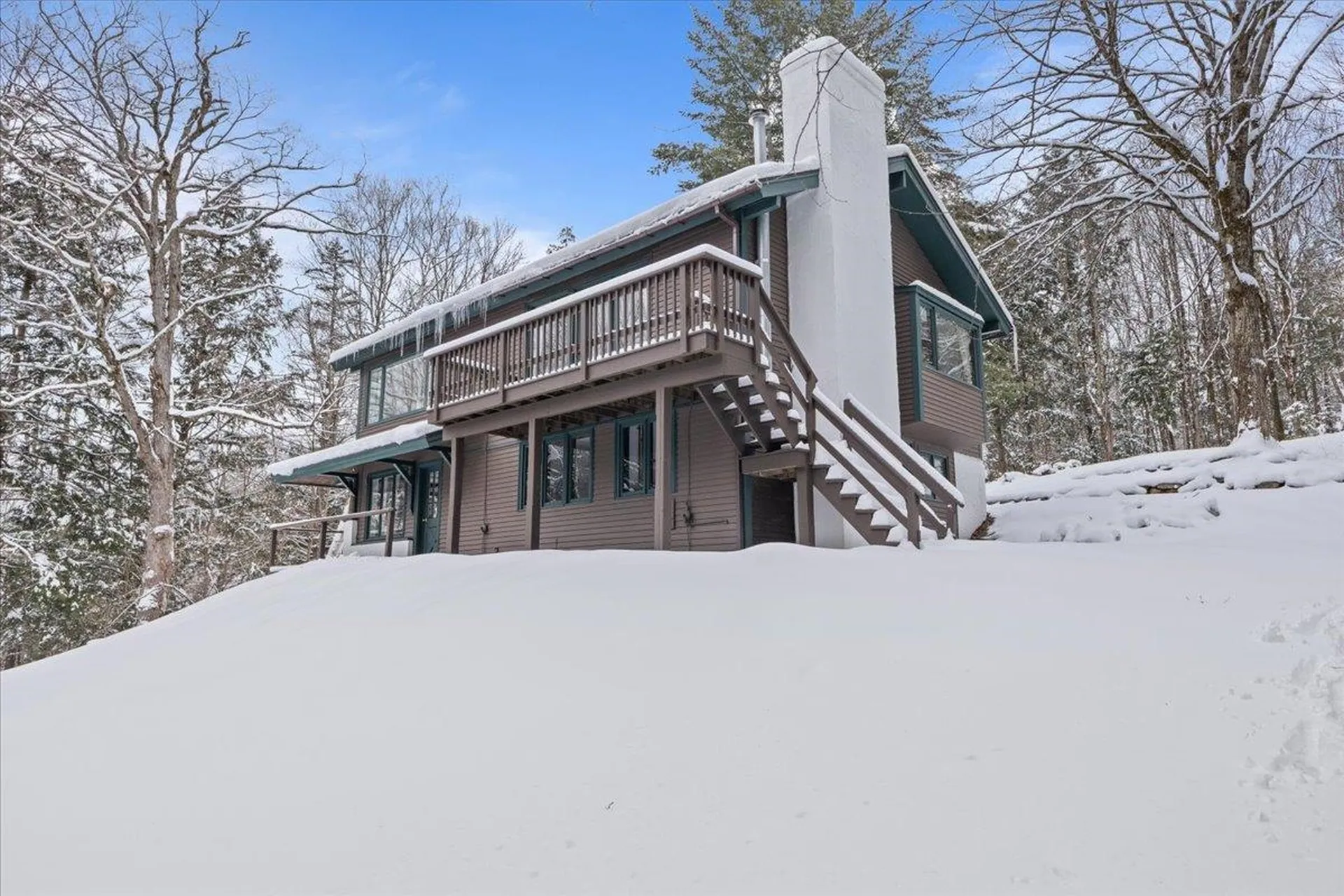 111 North Road Stowe VT 05672