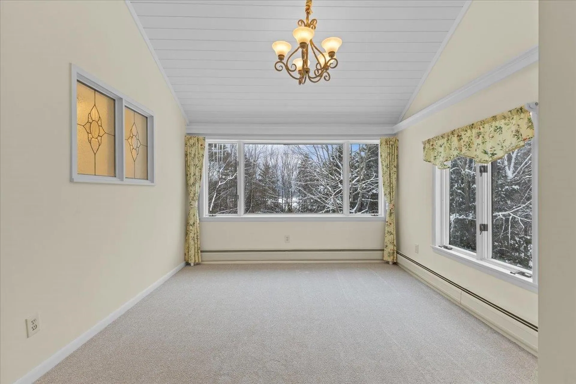 111 North Road Stowe VT 05672