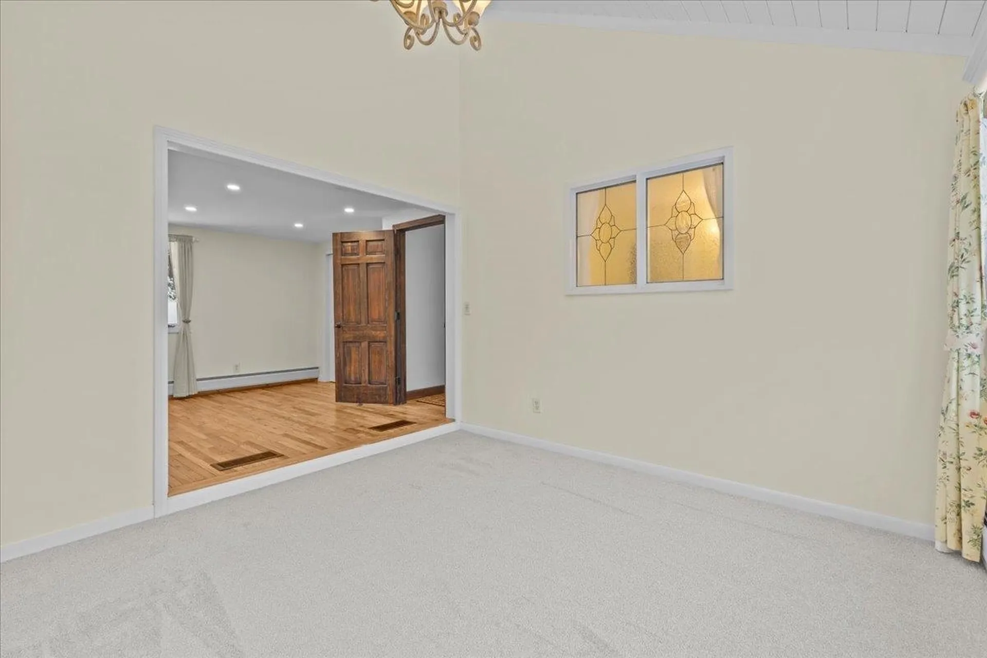 111 North Road Stowe VT 05672