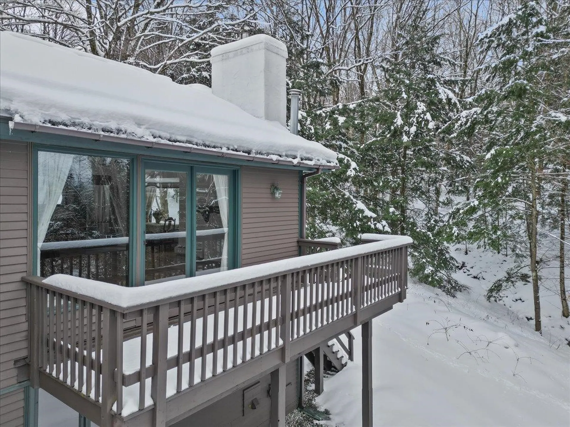 111 North Road Stowe VT 05672