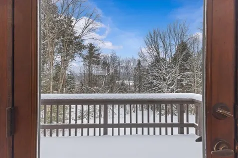 111 North Road Stowe VT 05672